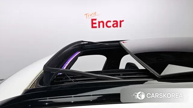 Land Rover Range Rover Velar id 3291915 из Кореи 10