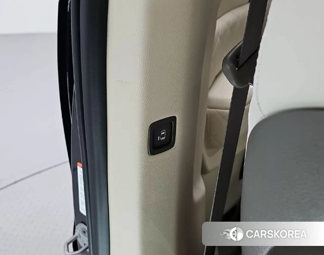 Kia The New Carnival 4th Generation id 4511217 из Кореи 10