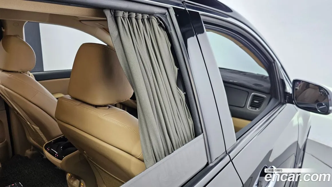 Kia The New Carnival id 2000697 из Кореи 10