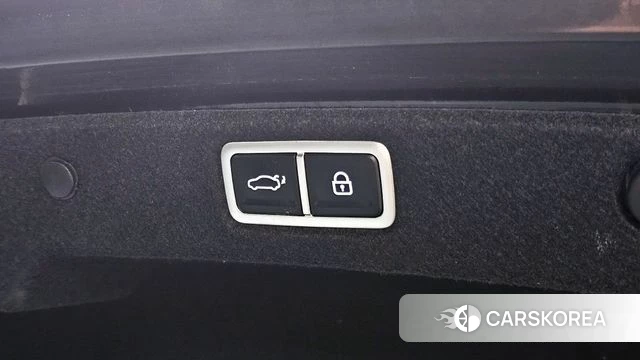 Hyundai Grandeur Hybrid (GN7) id 3831958 из Кореи 10