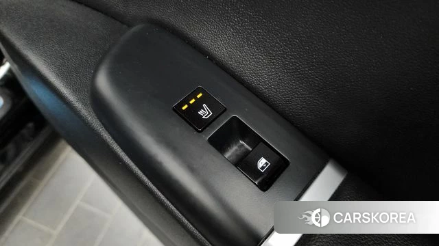 Hyundai Grandeur (GN7) id 4618230 из Кореи 10