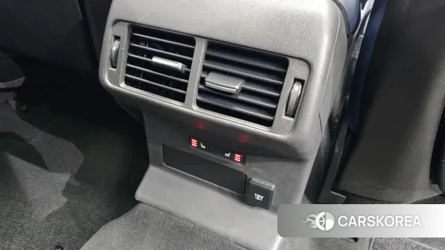 Land Rover Range Rover Velar id 3357128 из Кореи 10