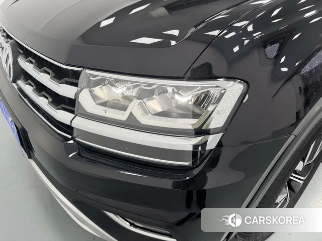 Volkswagen Tourang id 4298074 из Китая 10