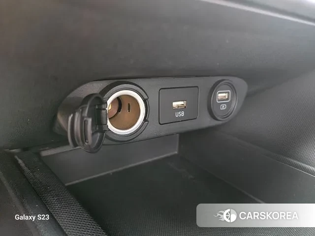 Hyundai Avante (CN7) id 3192154 из Кореи 10