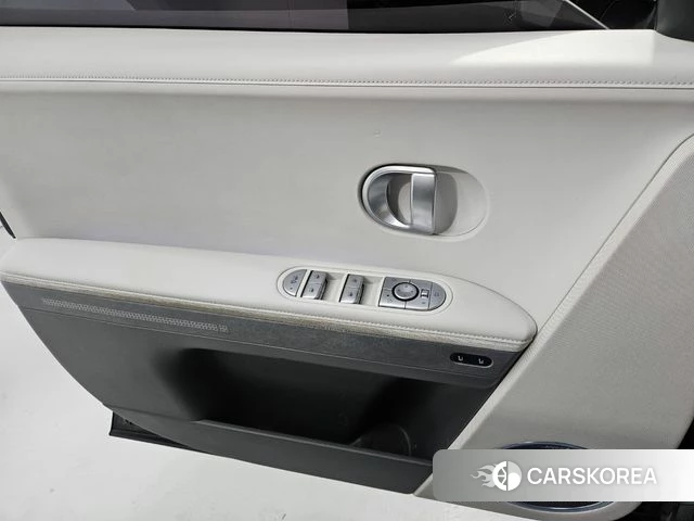 Hyundai Ionic 5 id 4206598 из Кореи 10