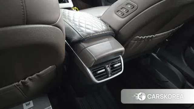 Hyundai The New Grandeur IG id 3095377 из Кореи 10