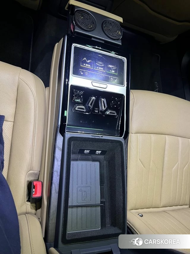 Audi A8 (D5) id 4206644 из Кореи 10