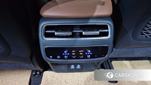 Genesis GV70 id 3359569 из Кореи 10