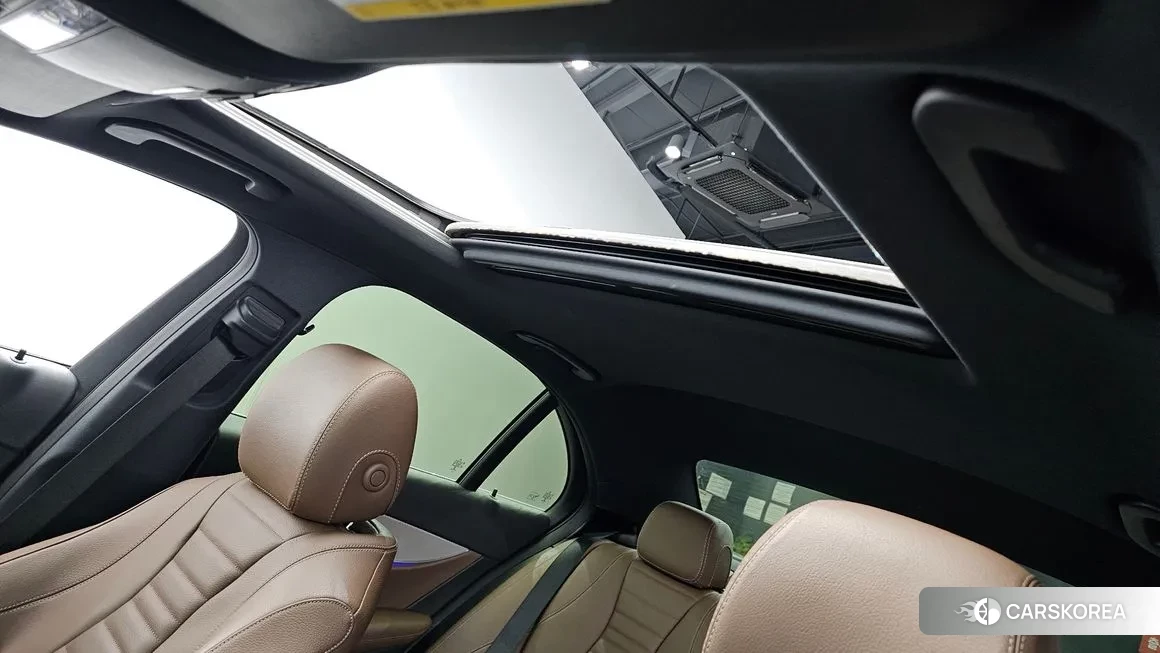 Mercedes-Benz E-Class W213 id 1941211 из Кореи 10