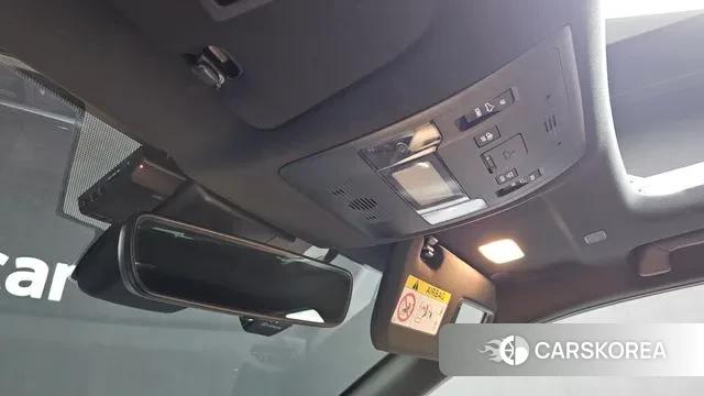 Lexus UX250h id 3496982 из Кореи 10