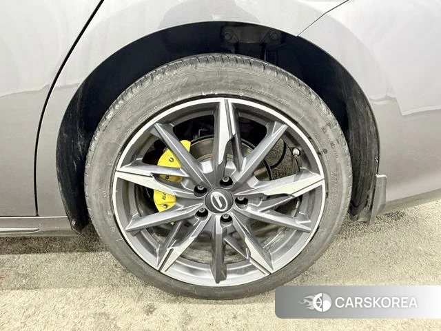 GAC Trumpchi Shadow Leopard id 4208107 из Китая 10