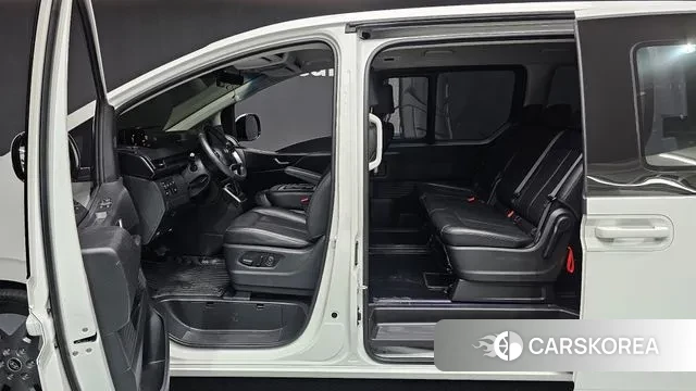 Hyundai Staria id 3256482 из Кореи 10