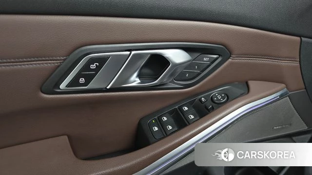 BMW 3 Series (G20) id 4637933 из Кореи 10