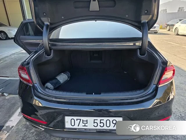 Hyundai Grandeur IG id 3371226 из Кореи 10