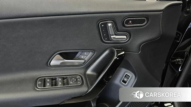 Mercedes-Benz A-Class W177 id 4855655 из Кореи 10