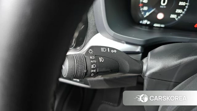 Volvo S60 3rd generation id 4613921 из Кореи 10