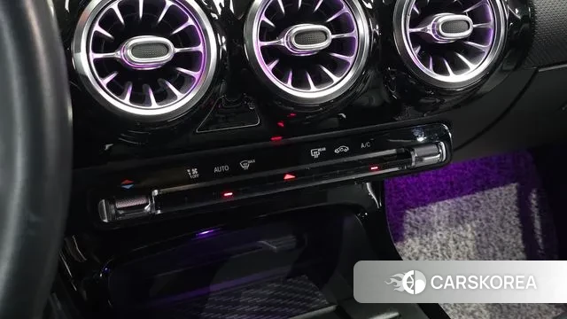 Mercedes-Benz A-Class W177 id 3646227 из Кореи 10