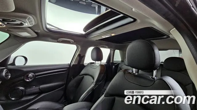 Mini Cooper id 2714963 из Кореи 10