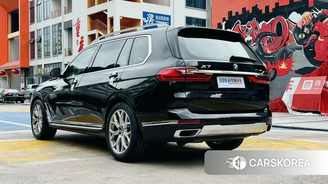 BMW X7 id 4272225 из Китая 10
