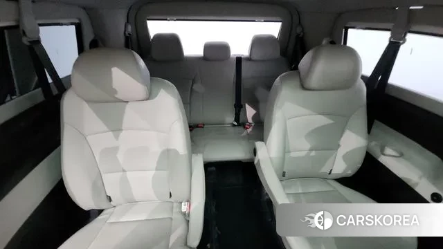 Hyundai The New Grand Starex id 3498889 из Кореи 10