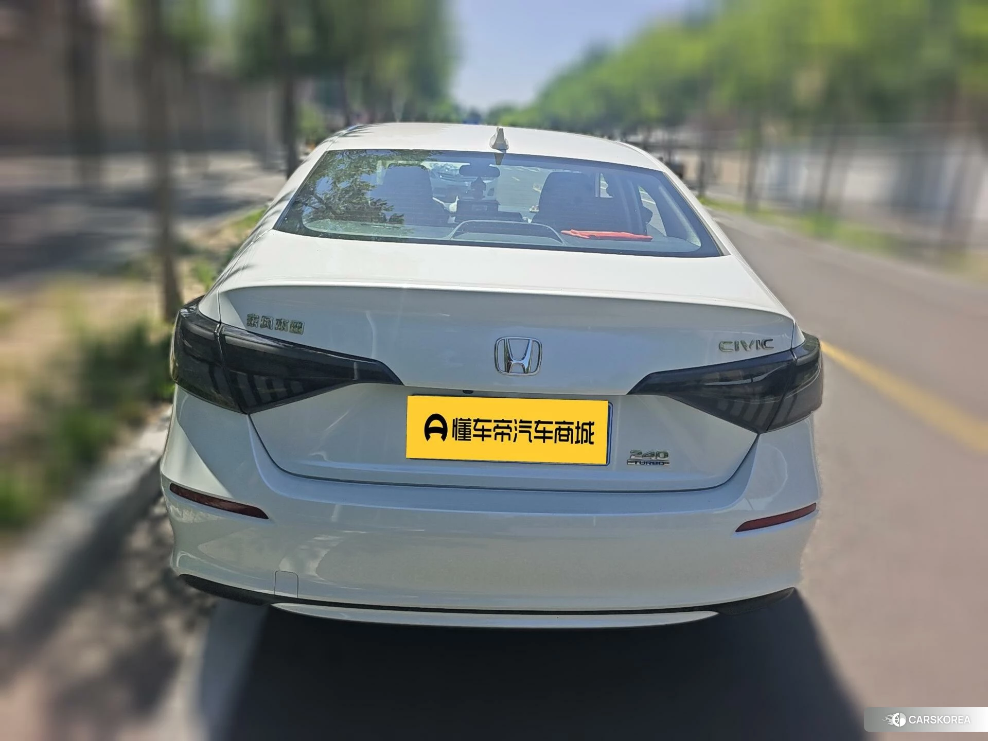 Honda Civic id 4407477 из Китая 10