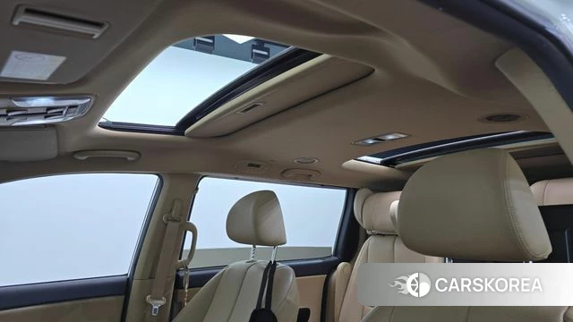 Kia The New Carnival id 3886325 из Кореи 10