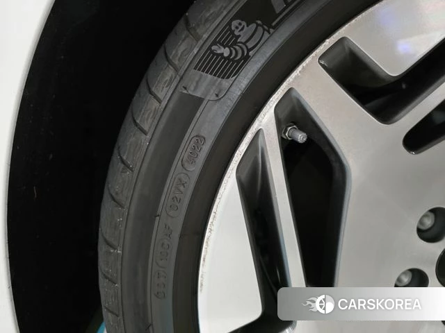 Genesis G90 (RS4) id 4201466 из Кореи 10