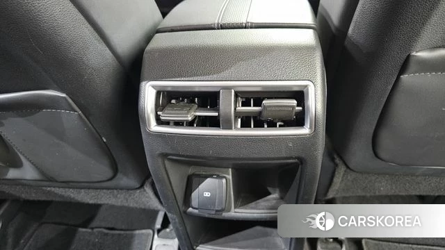 Ssangyong Torres id 4618612 из Кореи 10