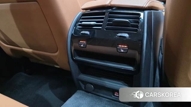 BMW 5 Series (G30) id 3915977 из Кореи 10