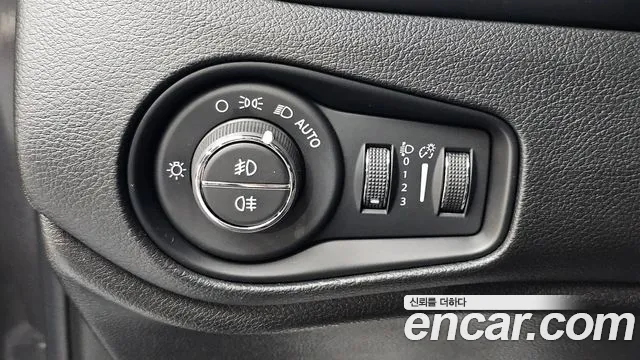 Jeep Renegade id 2803067 из Кореи 10