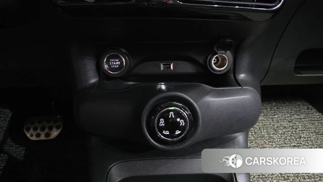 Citroen / DS C4 Cactus id 4652112 из Кореи 10