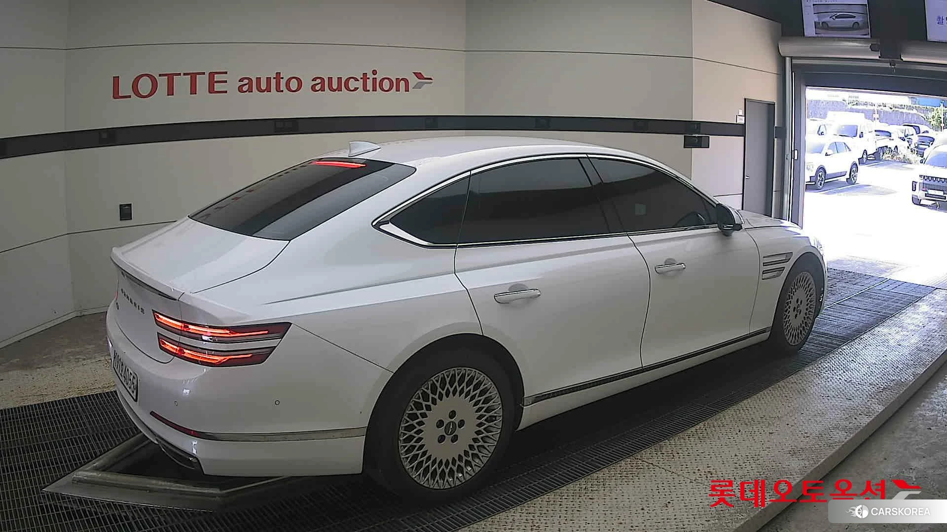 Hyundai G80 id 4902483 из Кореи 10