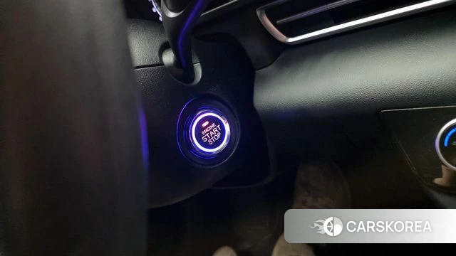 Hyundai Avante Hybrid (CN7) id 3839683 из Кореи 10