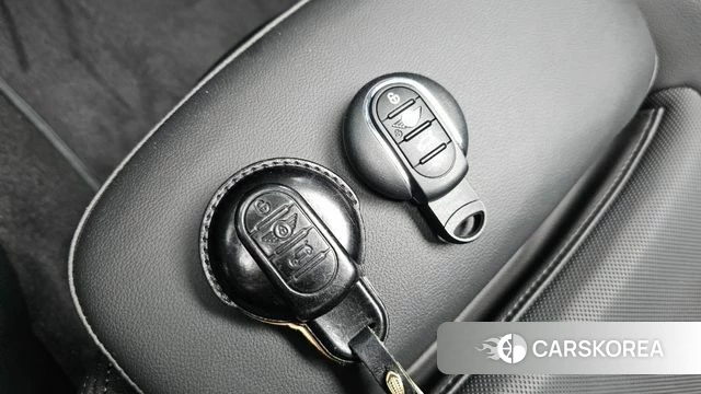 Mini Cooper id 4423419 из Кореи 10
