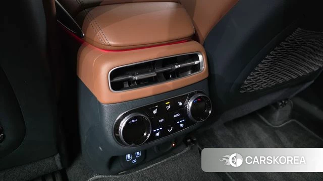Genesis GV70 id 4636141 из Кореи 10