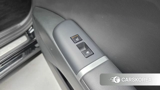 Hyundai Grandeur (GN7) id 4921607 из Кореи 10