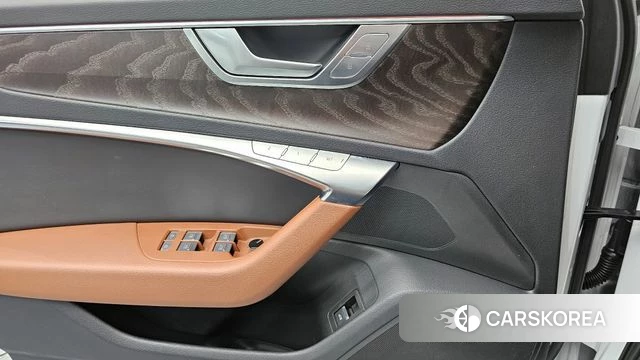 Audi A6 (C8) id 3891422 из Кореи 10