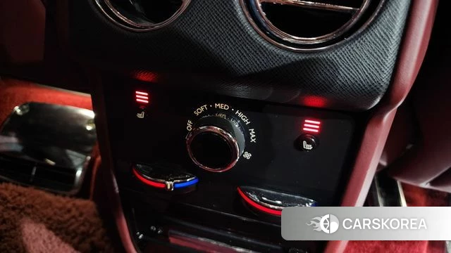 Rolls-Royce Cullinan id 3853109 из Кореи 10