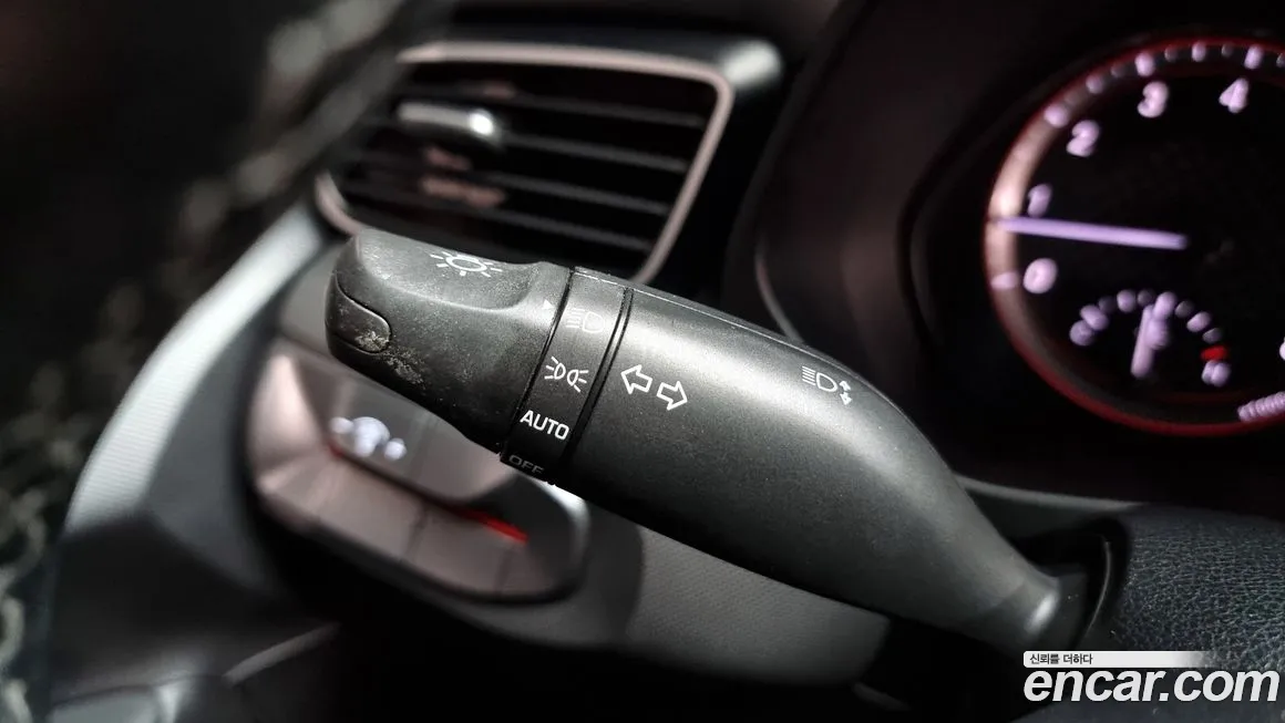 Hyundai Veloster (JS) id 2085577 из Кореи 10