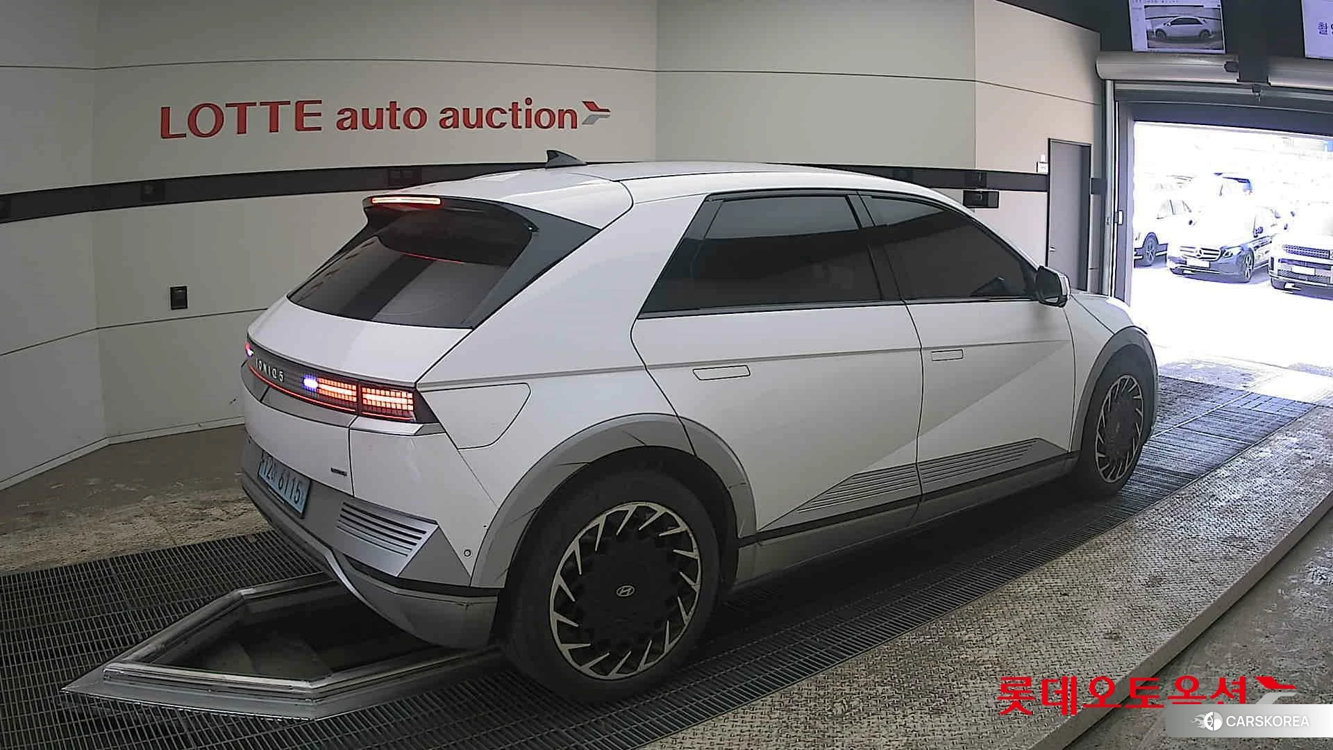 Hyundai IONIQ 5 id 3882032 из Кореи 10