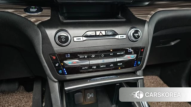 Ford Explorer 6th Generation id 4614583 из Кореи 10