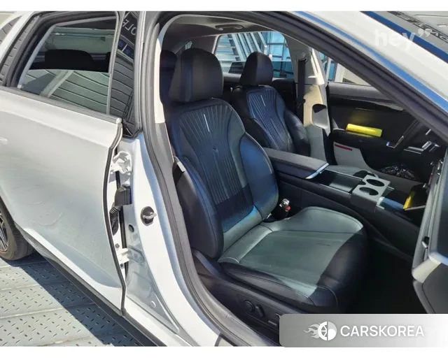 Hyundai Grandeur (GN7) id 2974482 из Кореи 10