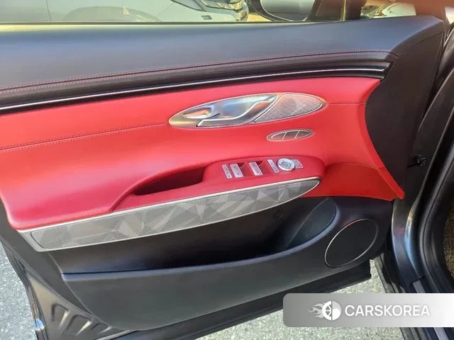 Genesis GV70 id 3367531 из Кореи 10