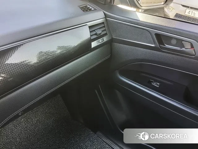 Ssangyong The New Rexton Sports Cannes id 3373018 из Кореи 10