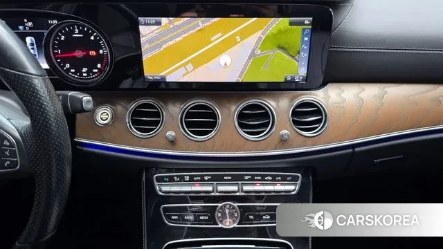 Mercedes-Benz E-Class W213 id 3039491 из Кореи 10