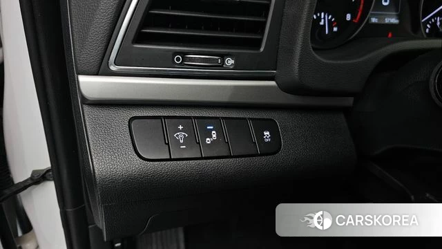 Hyundai Avante AD id 4295217 из Кореи 10