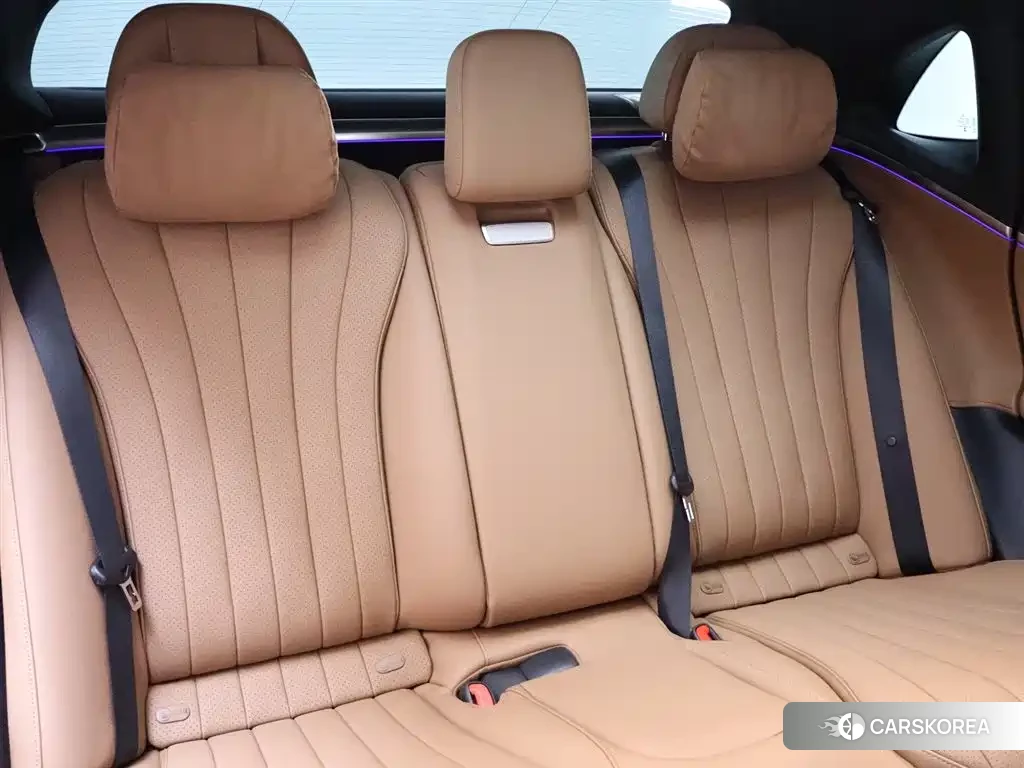Mercedes-Benz E-Class id 4570563 из Китая 10