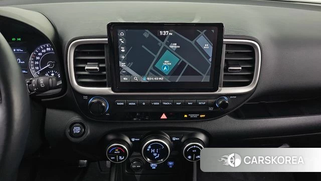 Hyundai Venue id 3833534 из Кореи 10