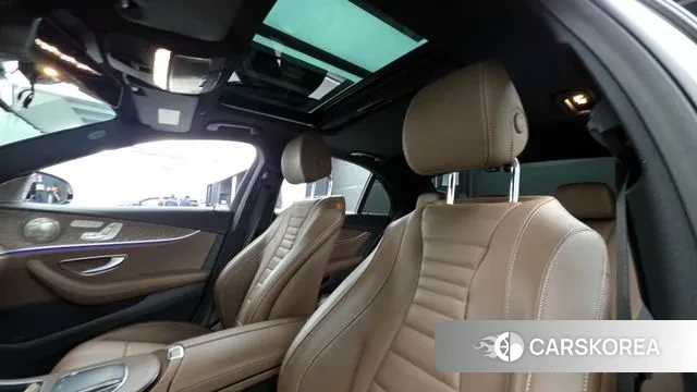 Mercedes-Benz E-Class W213 id 3726618 из Кореи 10