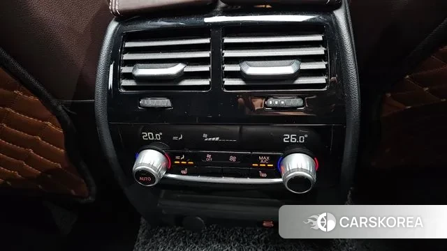 BMW 5 Series (G30) id 3384840 из Кореи 10